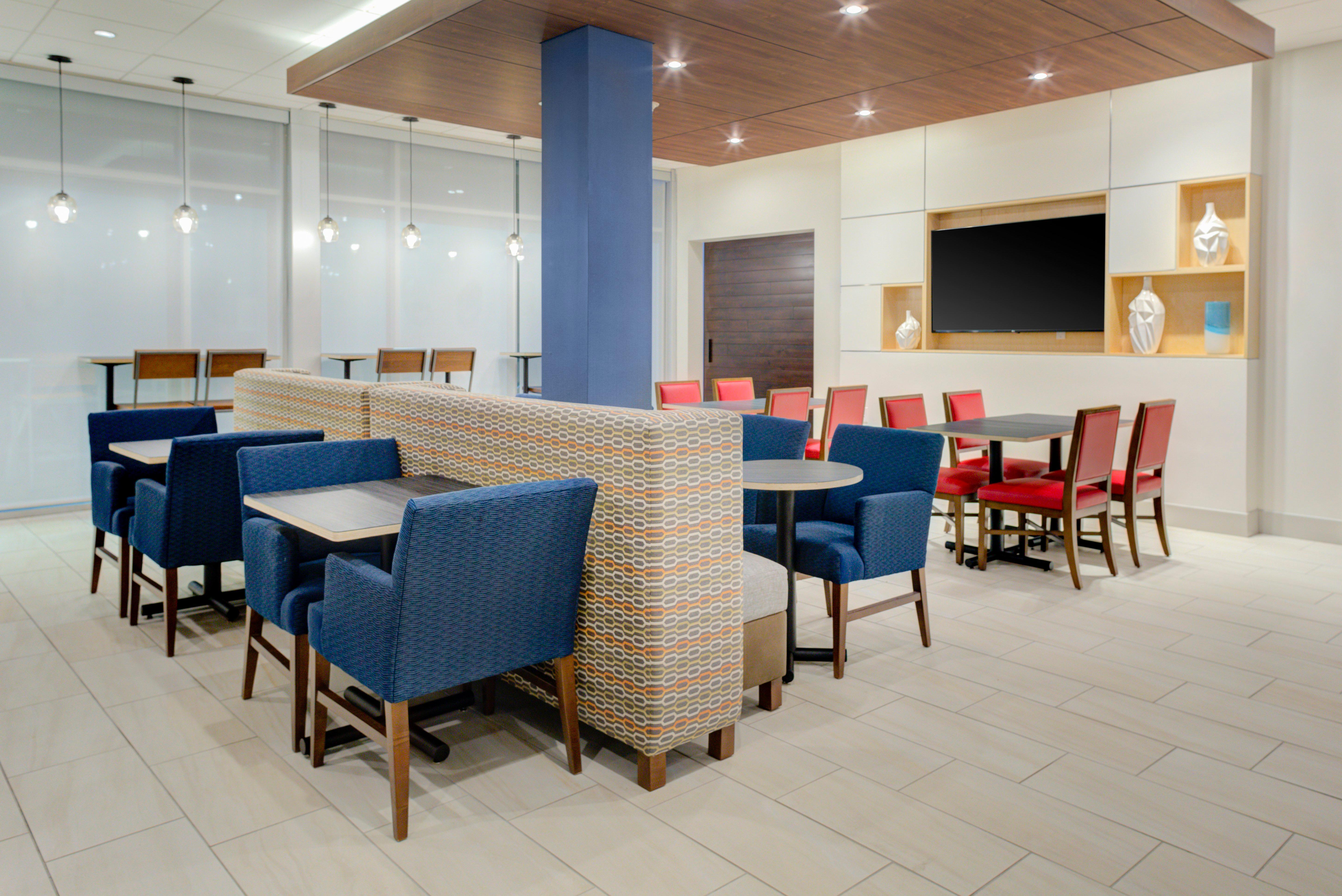 Alden Holiday Inn Express & Suites - King George - Dahlgren By Ihg מראה חיצוני תמונה